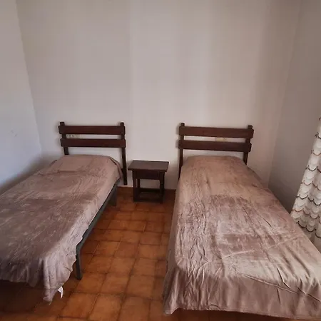 Anglaterra 13 * レスタルティット